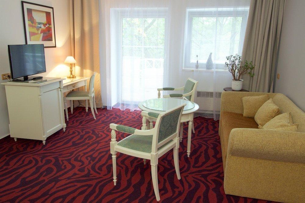 Hotel Galant Lednice Extérieur photo