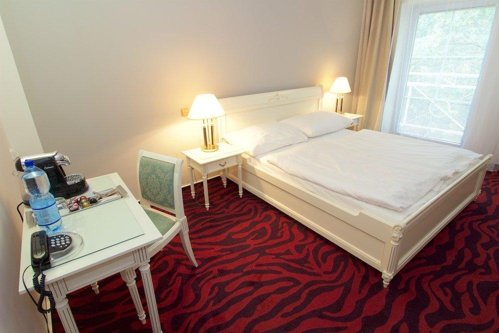 Hotel Galant Lednice Extérieur photo